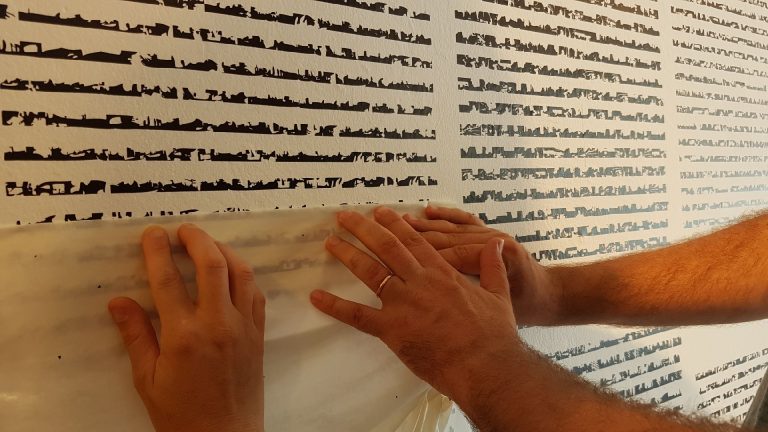 pages_de_marches.rtf
Sticker mural 3m50 x 1m20 -  2018, Nancy (Prod: galerie Modulab)